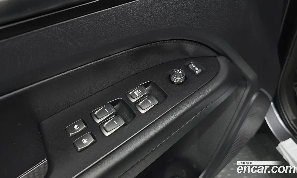 SsangYong Rexton 2019 2.2 автомат (гидро), фото 15