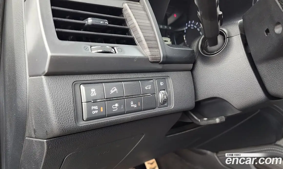 SsangYong Rexton 2019 2.2 автомат (гидро), фото 16