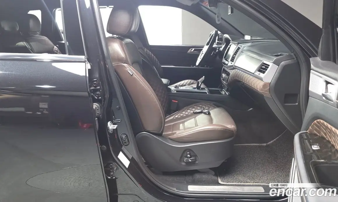 SsangYong Rexton 2021 2.2 автомат (гидро), фото 16