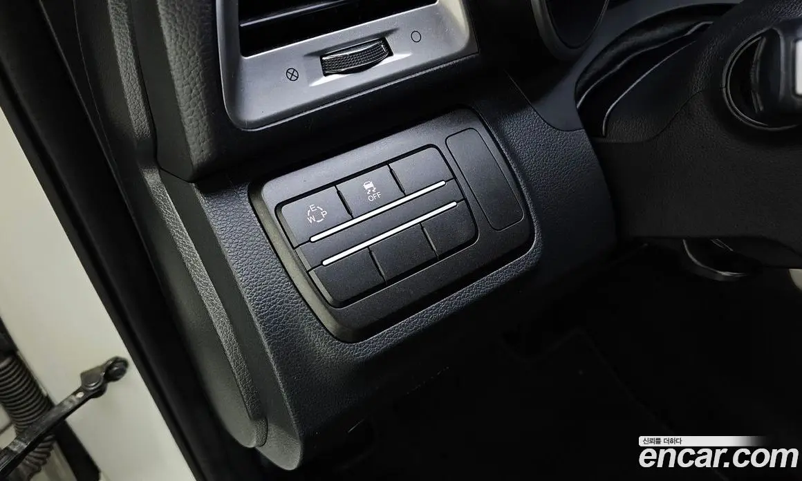 SsangYong TIBOLI 2016 1.6 автомат (гидро), фото 26