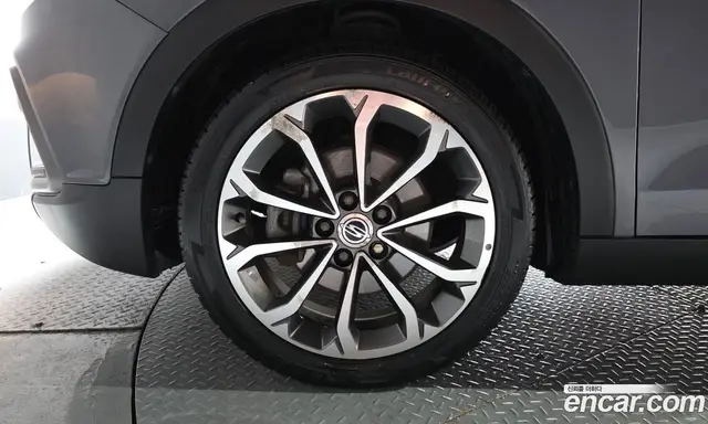 SsangYong TIBOLI 2016 1.6 автомат (гидро), миниатюра 5