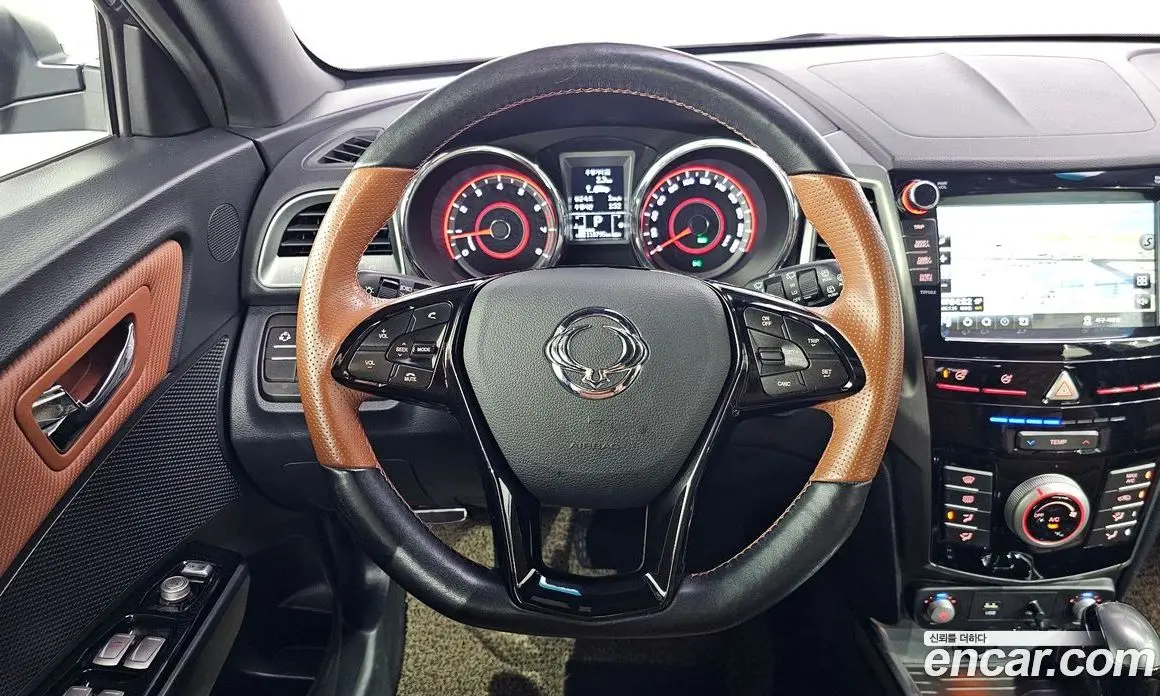 SsangYong TIBOLI 2017 1.6 автомат (гидро), фото 17