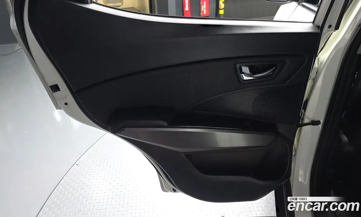 SsangYong TIBOLI 2019 1.5 автомат (гидро), фото 15