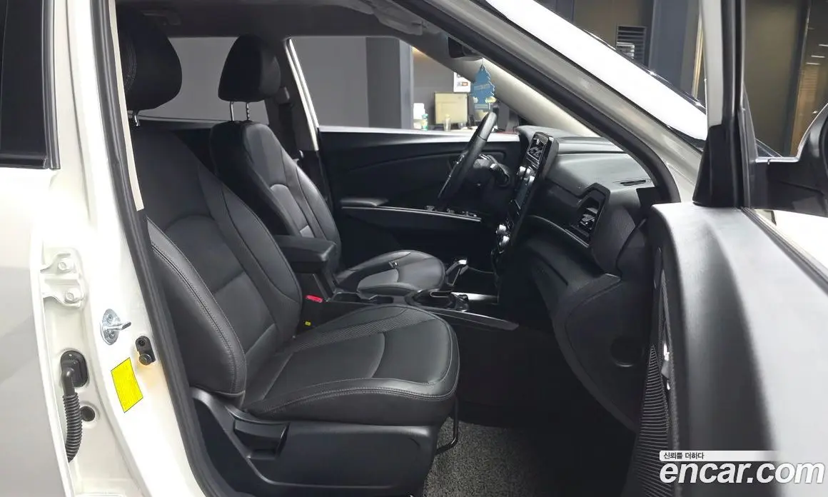 SsangYong TIBOLI 2019 1.5 автомат (гидро), фото 17