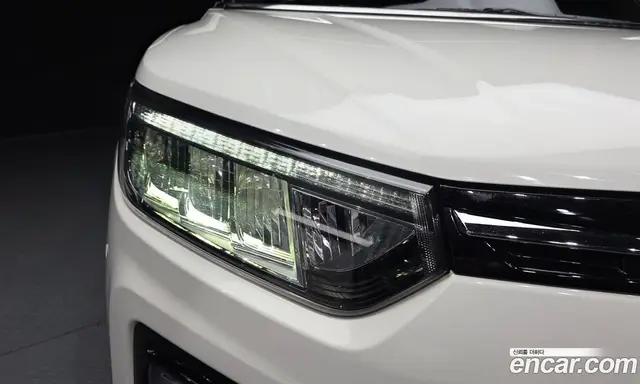 SsangYong TIBOLI 2019 1.5 автомат (гидро), миниатюра 8