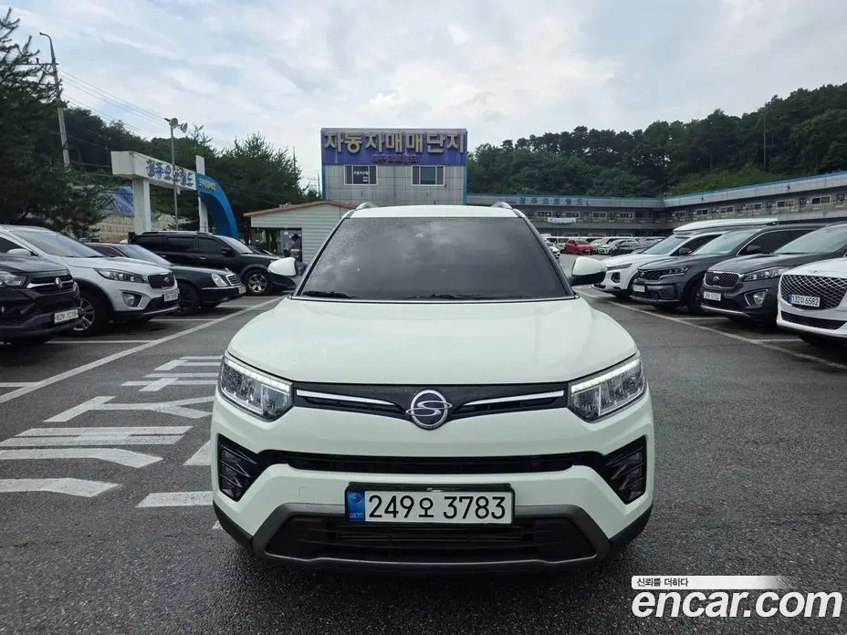 SsangYong TIBOLI 2021 1.5 автомат (гидро), фото 1