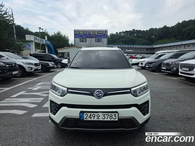 SsangYong TIBOLI 2021 1.5 автомат (гидро), миниатюра 1
