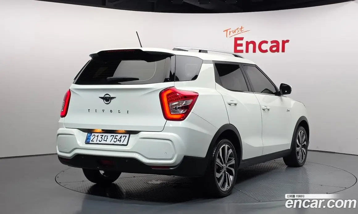 SsangYong TIBOLI 2021 1.5 автомат (гидро), фото 2