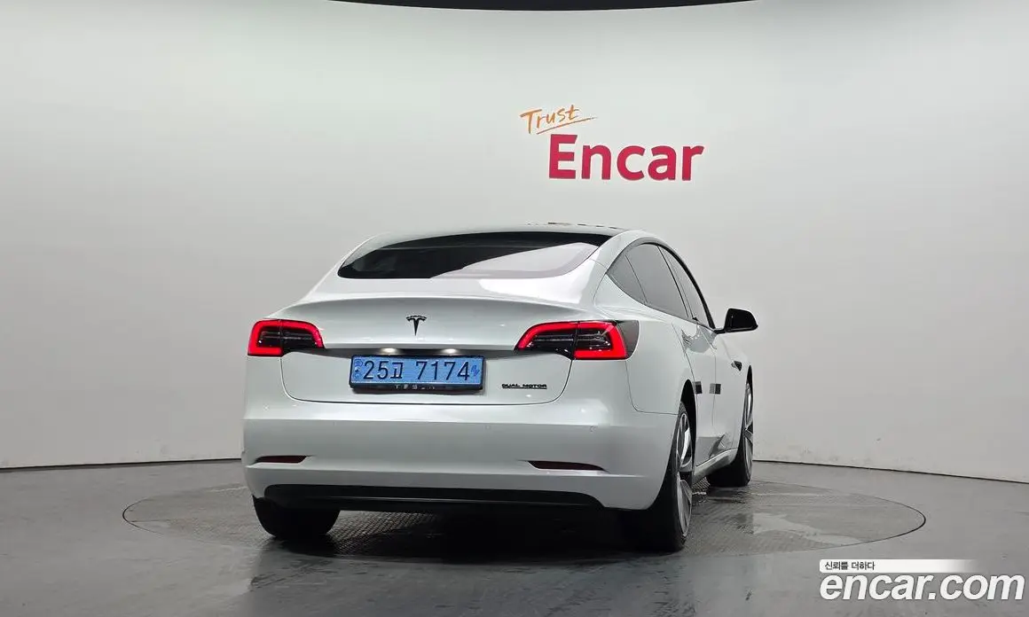 Tesla Model 3 2021 0.2 автомат (гидро), фото 4