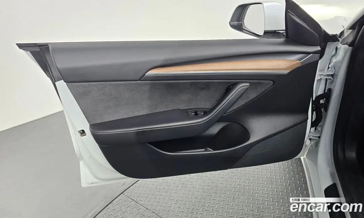 Tesla Model 3 2022 0.2 автомат (гидро), фото 13