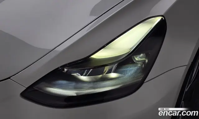 Tesla Model 3 2022 0.2 автомат (гидро), миниатюра 7