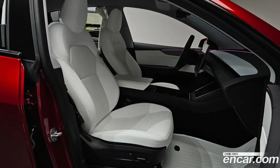 Tesla Model Y 2025 0.2 автомат (гидро), фото 17