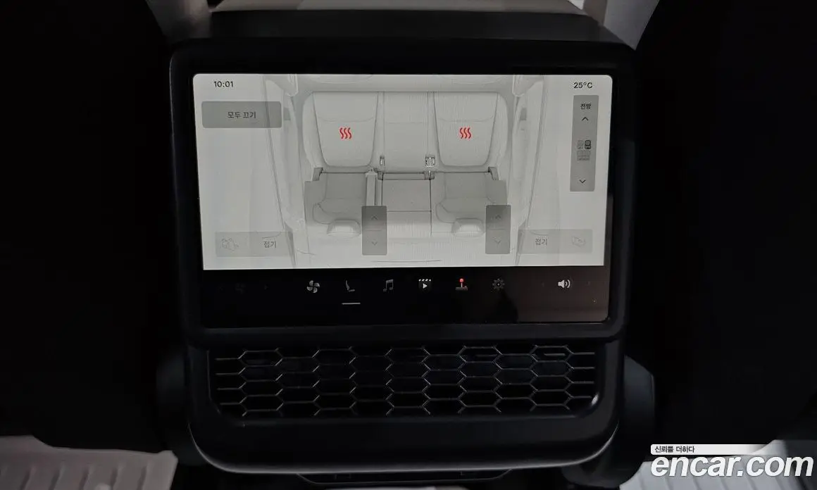 Tesla Model Y 2025 0.2 автомат (гидро), фото 30