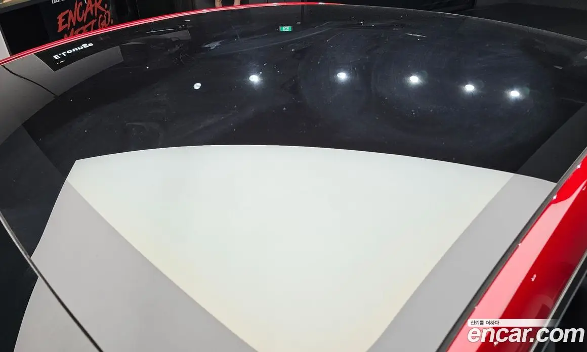 Tesla Model Y 2025 0.2 автомат (гидро), фото 35