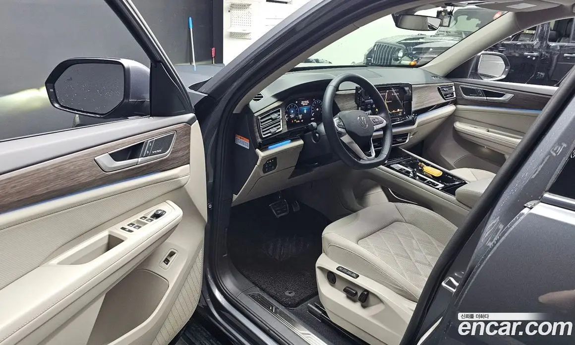Volkswagen Atlas 2025 2.0 автомат (гидро), фото 13