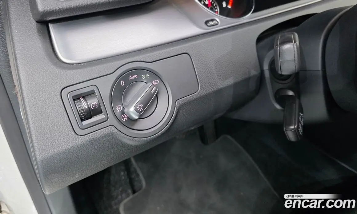 Volkswagen CC 2013 2.0 автомат (гидро), фото 16