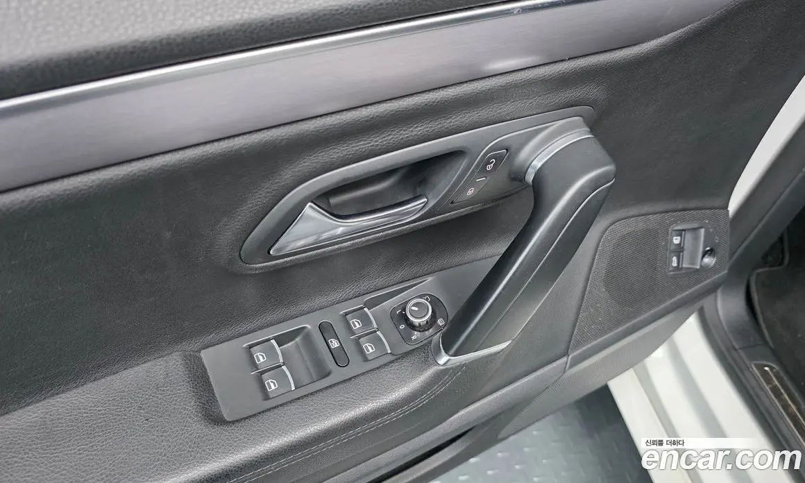 Volkswagen CC 2013 2.0 автомат (гидро), фото 17