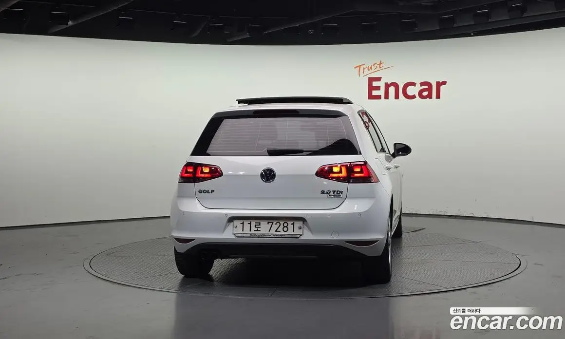 Volkswagen Golf 2015 2.0 автомат (гидро), фото 4 Volkswagen Golf 2015 2.0 автомат (гидро), фото 4