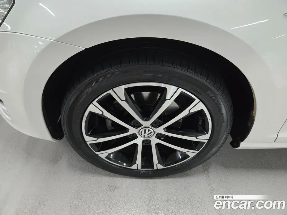 Volkswagen Golf 2015 2.0 автомат (гидро), фото 18