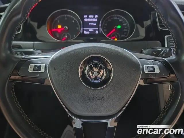 Volkswagen Golf 2015 2.0 автомат (гидро), миниатюра 7