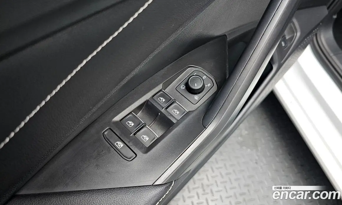 Volkswagen Jetta 2023 1.5 автомат (гидро), фото 25