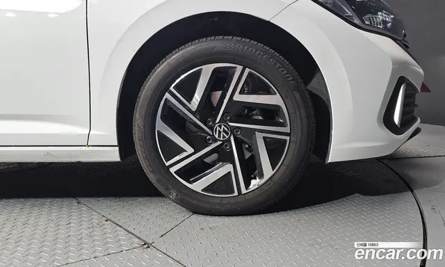 Volkswagen Jetta 2023 1.5 автомат (гидро), миниатюра 7