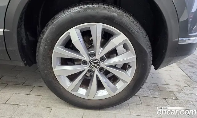 Volkswagen T-Roc 2021 2.0 автомат (гидро), миниатюра 7