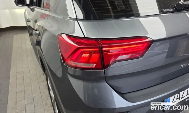 Volkswagen T-Roc 2021 2.0 автомат (гидро), миниатюра 9