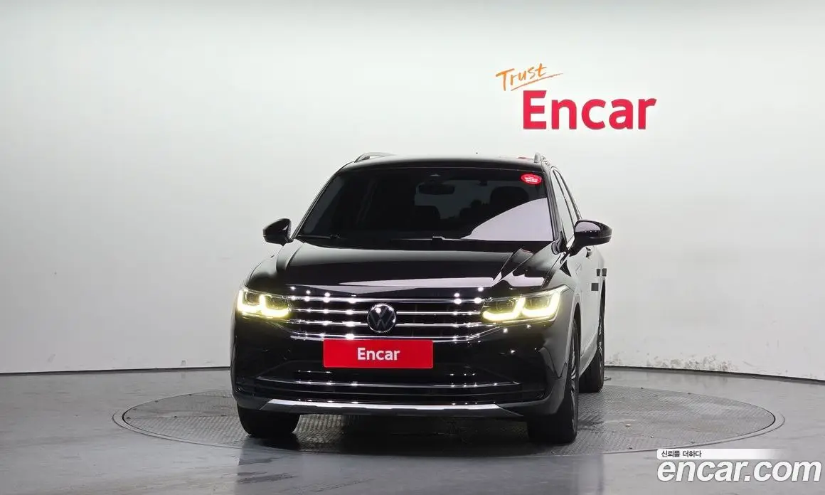 Volkswagen Tiguan 2022 2.0 автомат (гидро), фото 3
