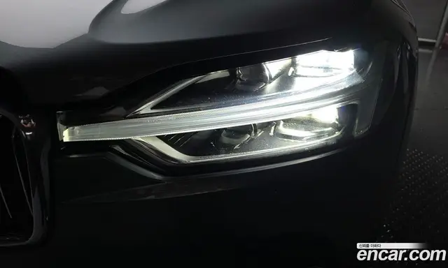 Volvo XC60 2018 2.0 автомат (гидро), миниатюра 7