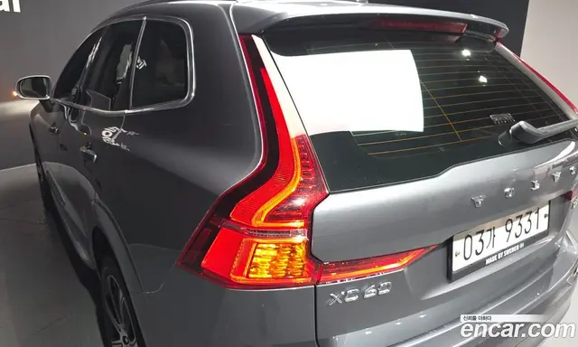 Volvo XC60 2018 2.0 автомат (гидро), миниатюра 8