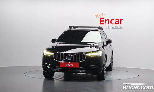Volvo XC60 2019 2.0 автомат (гидро), миниатюра 3