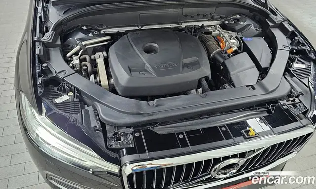 Volvo XC60 2019 2.0 автомат (гидро), миниатюра 6