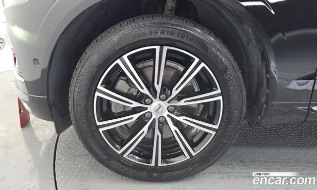 Volvo XC60 2020 2.0 автомат (гидро), миниатюра 5