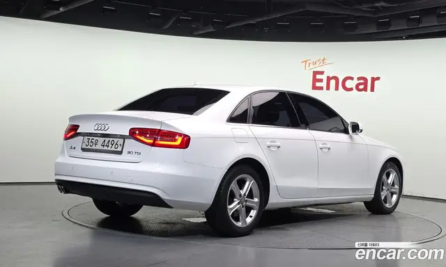 Audi A4 2014 2.0 автомат (гидро), миниатюра 2