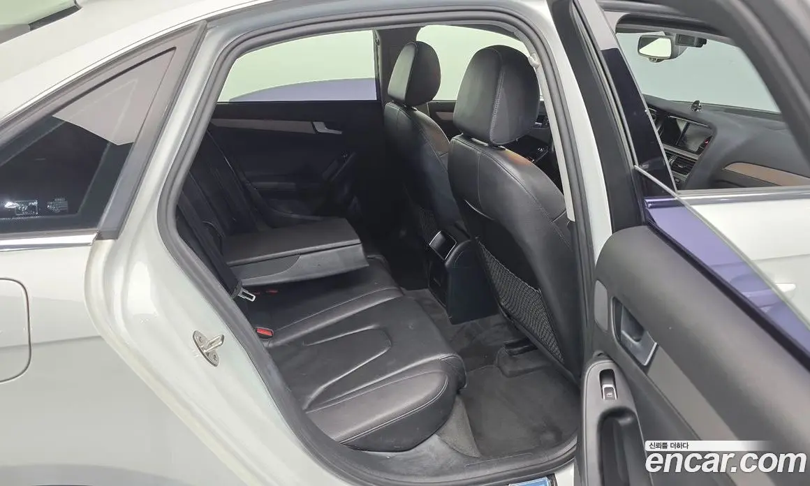 Audi A4 2014 2.0 автомат (гидро), фото 12