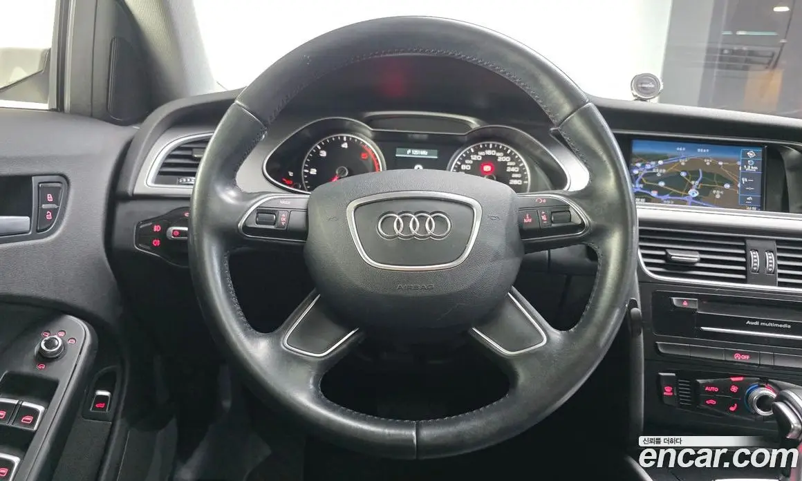 Audi A4 2014 2.0 автомат (гидро), фото 13