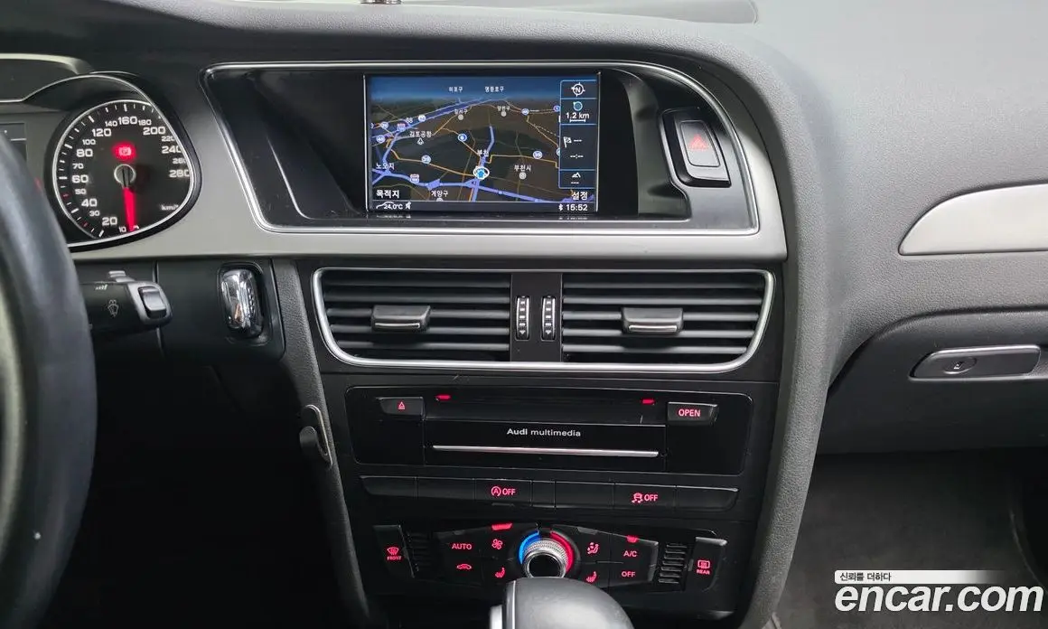 Audi A4 2014 2.0 автомат (гидро), фото 14