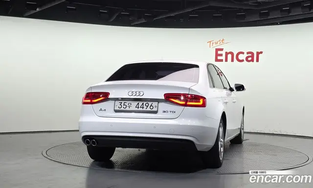 Audi A4 2014 2.0 автомат (гидро), миниатюра 4