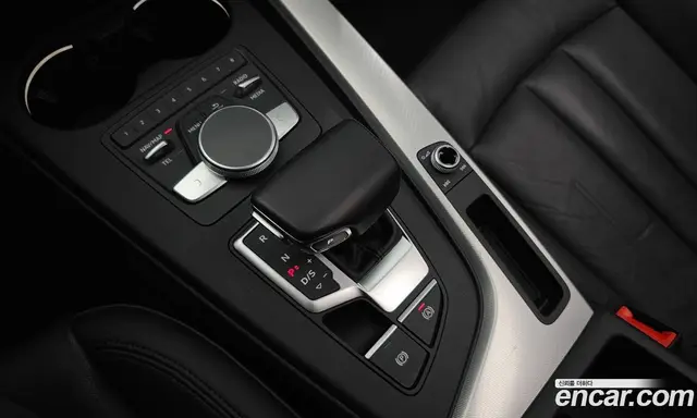 Audi A4 2018 2.0 автомат (гидро), миниатюра 9