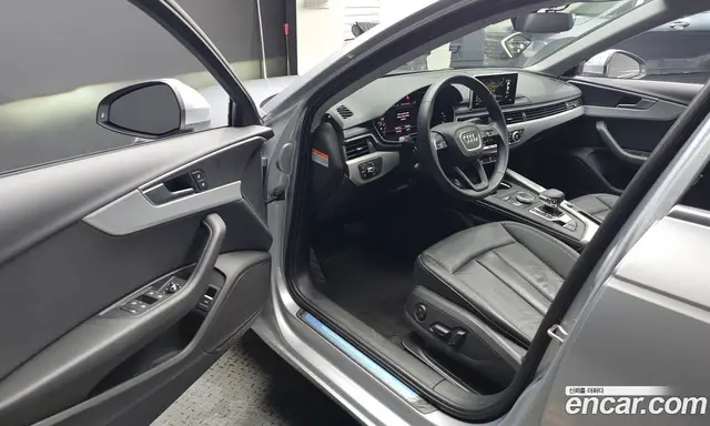 Audi A4 2018 2.0 автомат (гидро), миниатюра 10