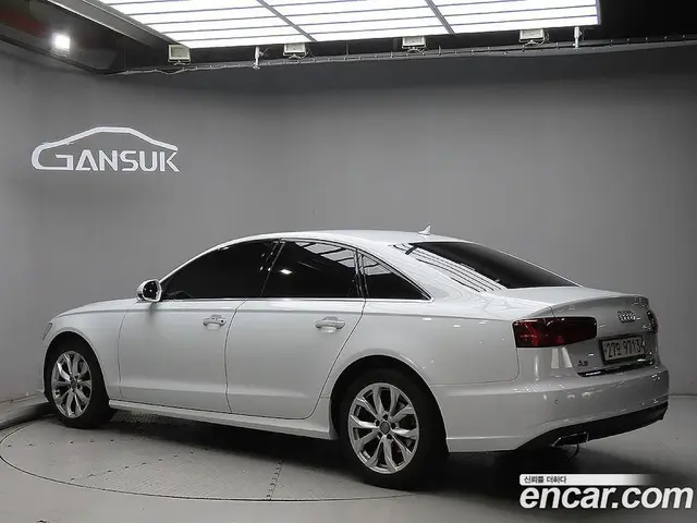 Audi A6 2015 2.0 автомат (гидро), миниатюра 2 Audi A6 2015 2.0 автомат (гидро), миниатюра 2
