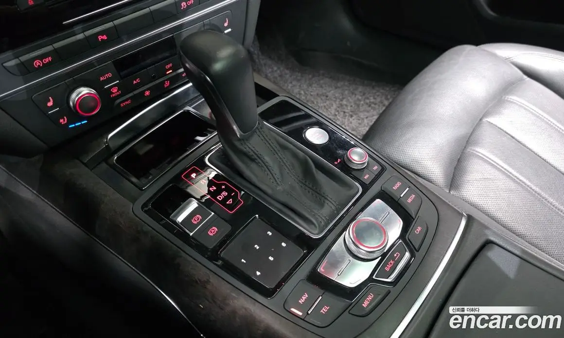 Audi A6 2018 2.0 автомат (гидро), фото 12