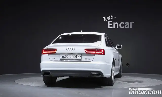 Audi A6 2018 2.0 автомат (гидро), миниатюра 4