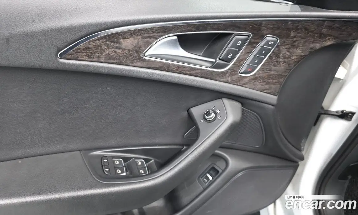 Audi A6 2018 2.0 автомат (гидро), фото 31