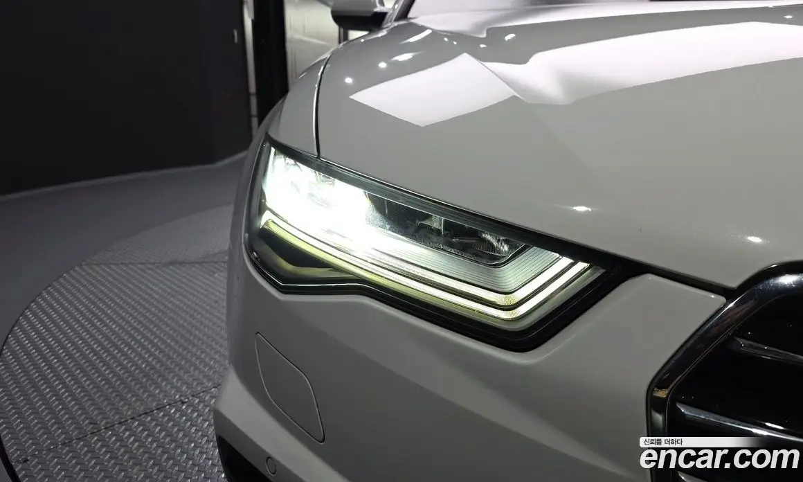 Audi A6 2018 2.0 автомат (гидро), фото 8