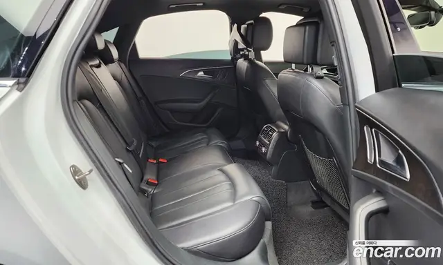 Audi A6 2018 2.0 автомат (гидро), миниатюра 12