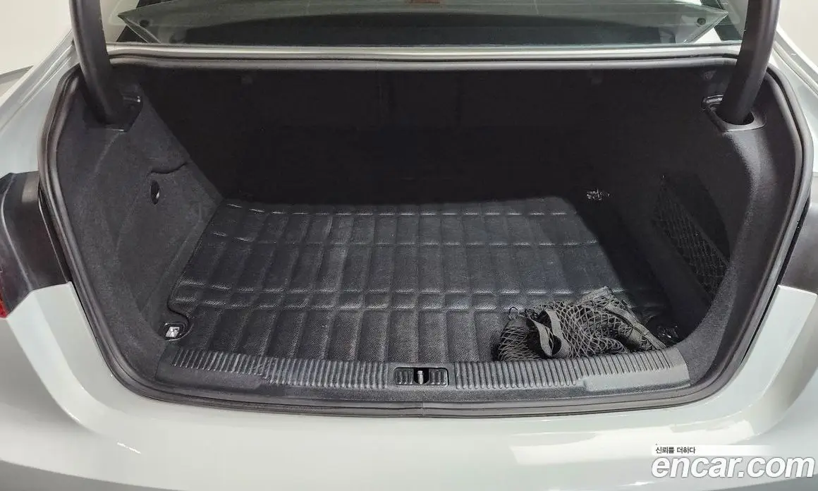 Audi A6 2018 2.0 автомат (гидро), фото 20