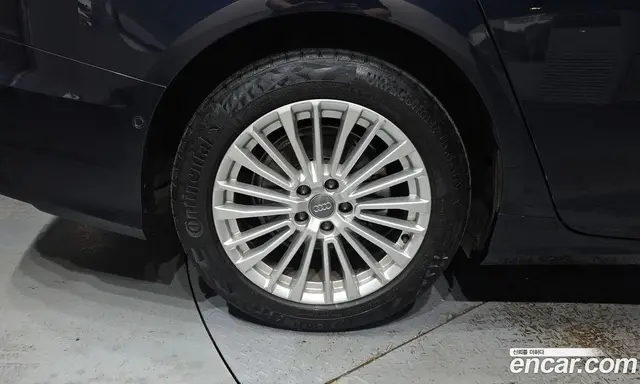Audi A6 2020 2.0 автомат (гидро), миниатюра 5