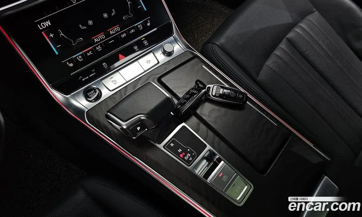 Audi A6 2021 2.0 автомат (гидро), фото 12